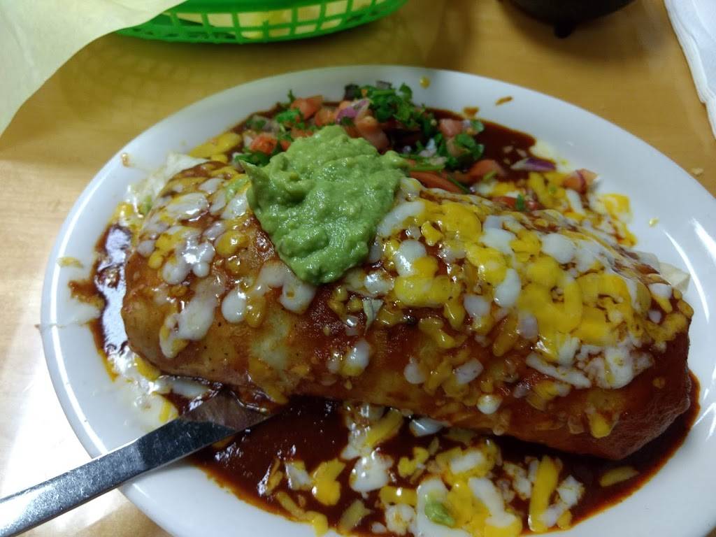 El Tarasco Mexican Food | restaurant | 8620 S Sepulveda Blvd, Los Angeles, CA 90045, USA | 3103380399 OR +1 310-338-0399