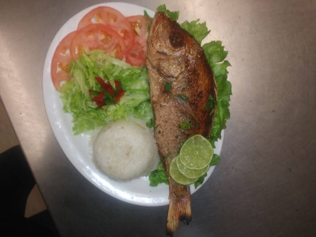 LuLus Tropical Restaurant | restaurant | 201 E Ruby St, Tavares, FL 32778, USA | 4079531881 OR +1 407-953-1881