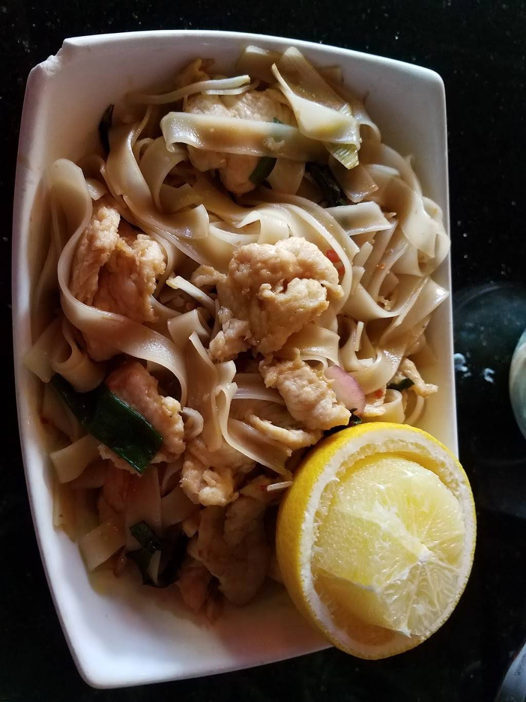 East Moon Bistro | restaurant | 13352 Minnieville Rd, Woodbridge, VA 22192, USA | 7038782688 OR +1 703-878-2688