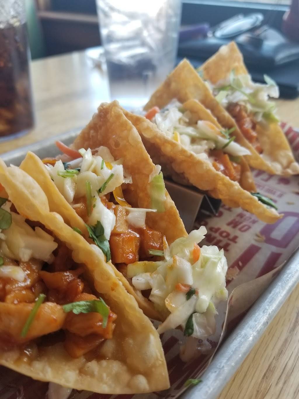 Applebees Grill + Bar | restaurant | 10895 Montgomery Blvd NE, Albuquerque, NM 87111, USA | 5053237548 OR +1 505-323-7548