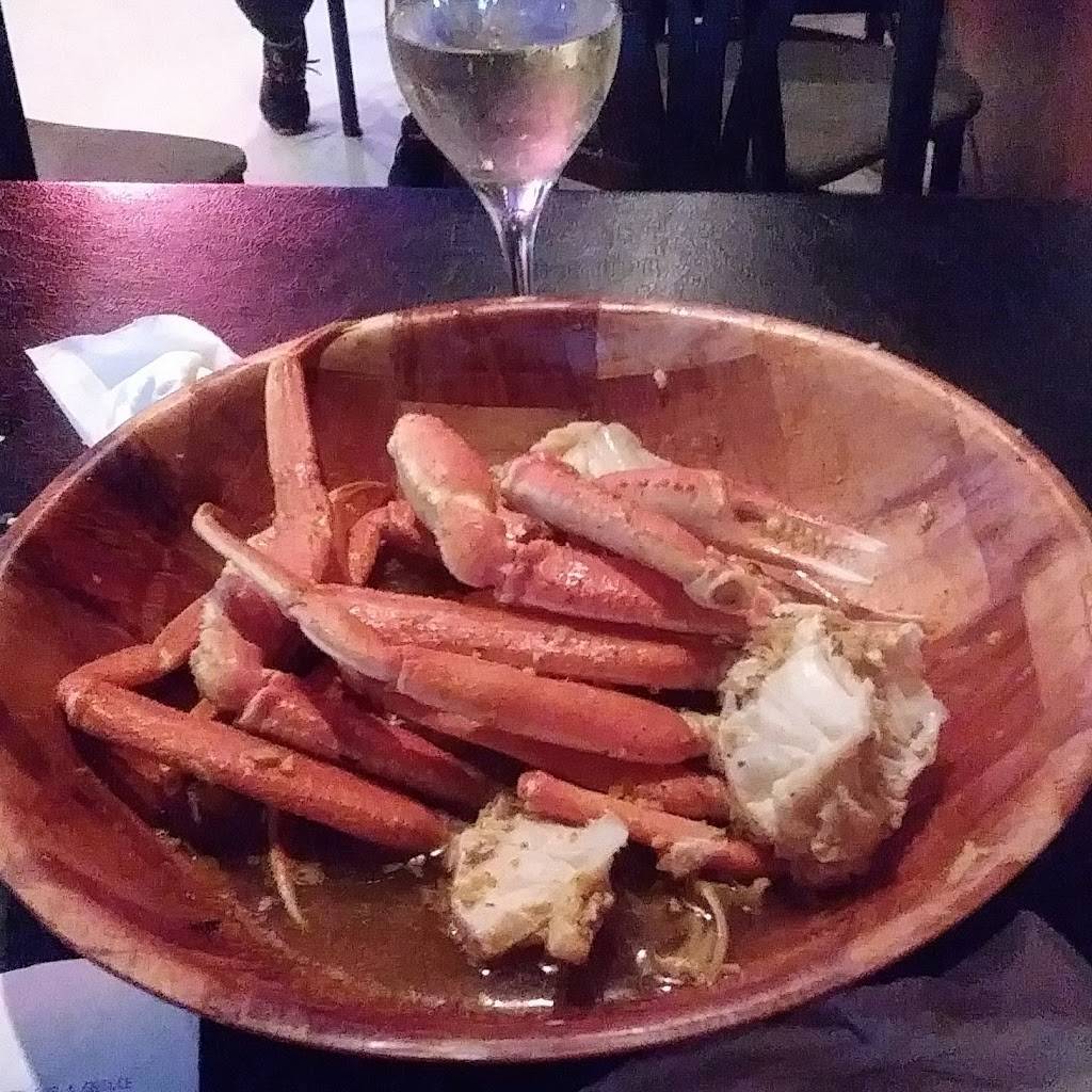 Reales Restaurant & Bar | restaurant | 7233 Frankford Ave, Philadelphia, PA 19135, USA | 2153326374 OR +1 215-332-6374