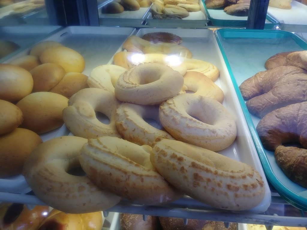 Penetros | restaurant | NY, 90-01 31st Ave, East Elmhurst, NY 11369, USA | 7186722819 OR +1 718-672-2819