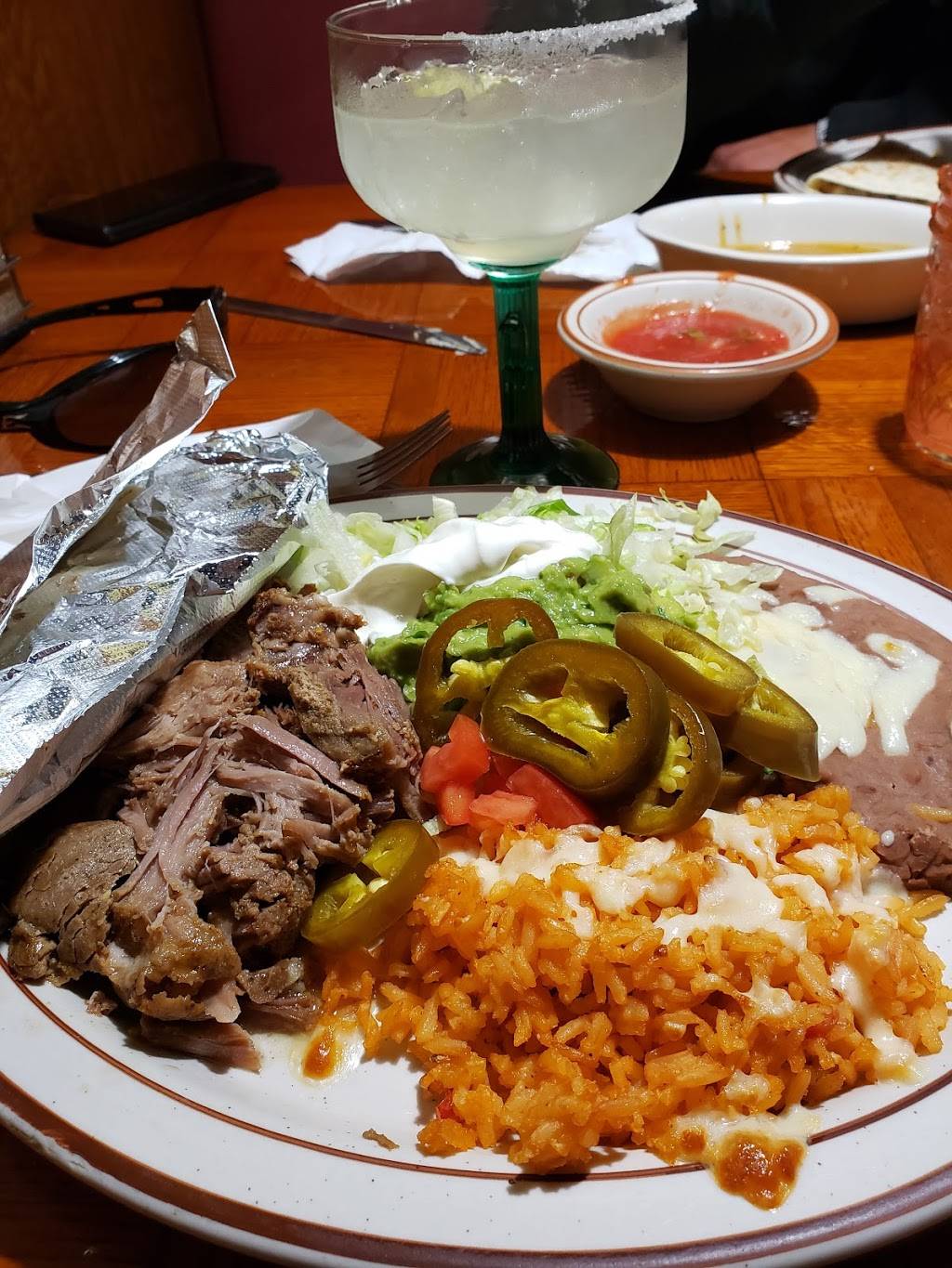 El Mariachi Bar & Grill | restaurant | 1511 18th St, Spirit Lake, IA 51360, USA | 7123399669 OR +1 712-339-9669