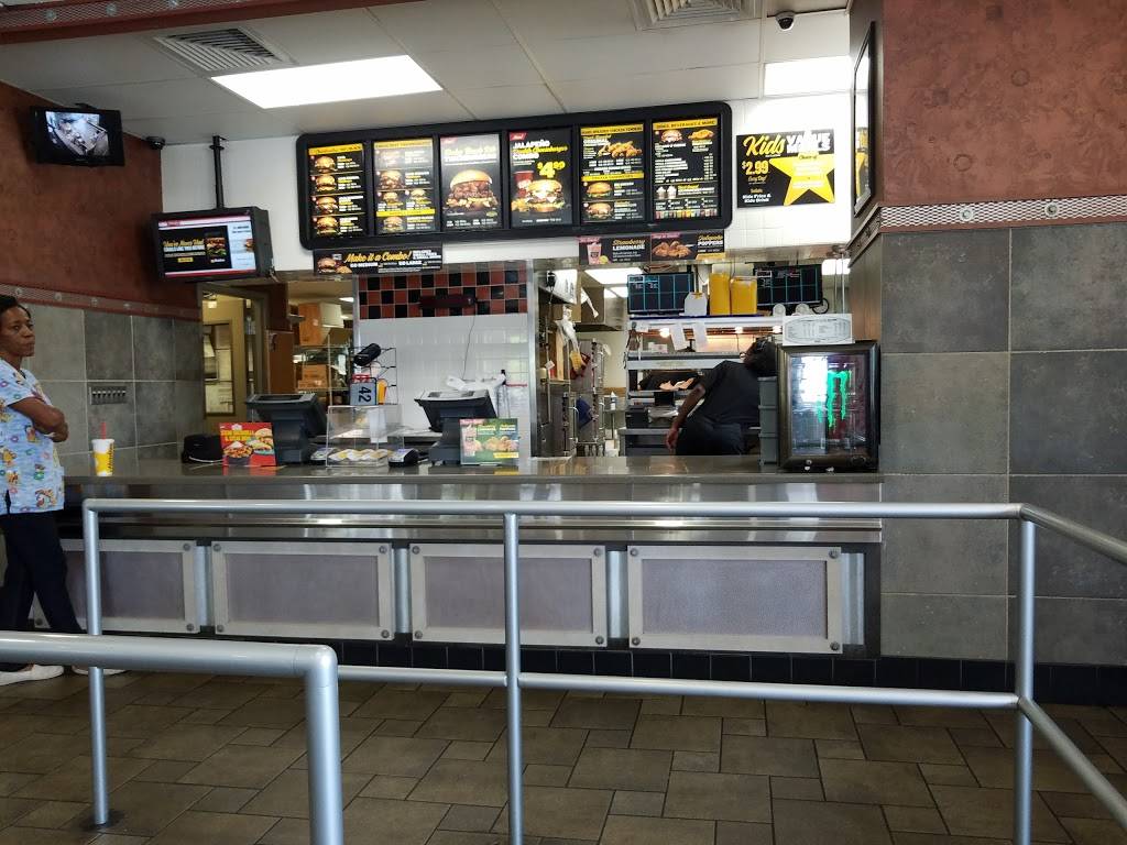 Hardees | restaurant | 340 Dove Run Centre Dr, Middletown, DE 19709, USA | 3024492036 OR +1 302-449-2036