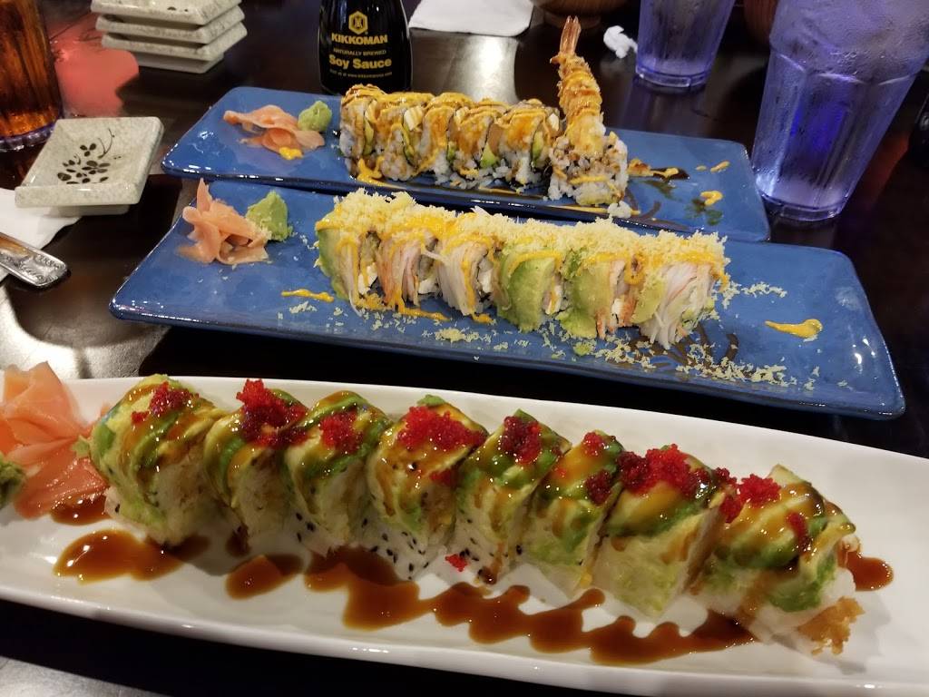 Red Ginger | restaurant | 2230 Edgewood Rd SW, Cedar Rapids, IA 52404, USA | 3193964293 OR +1 319-396-4293