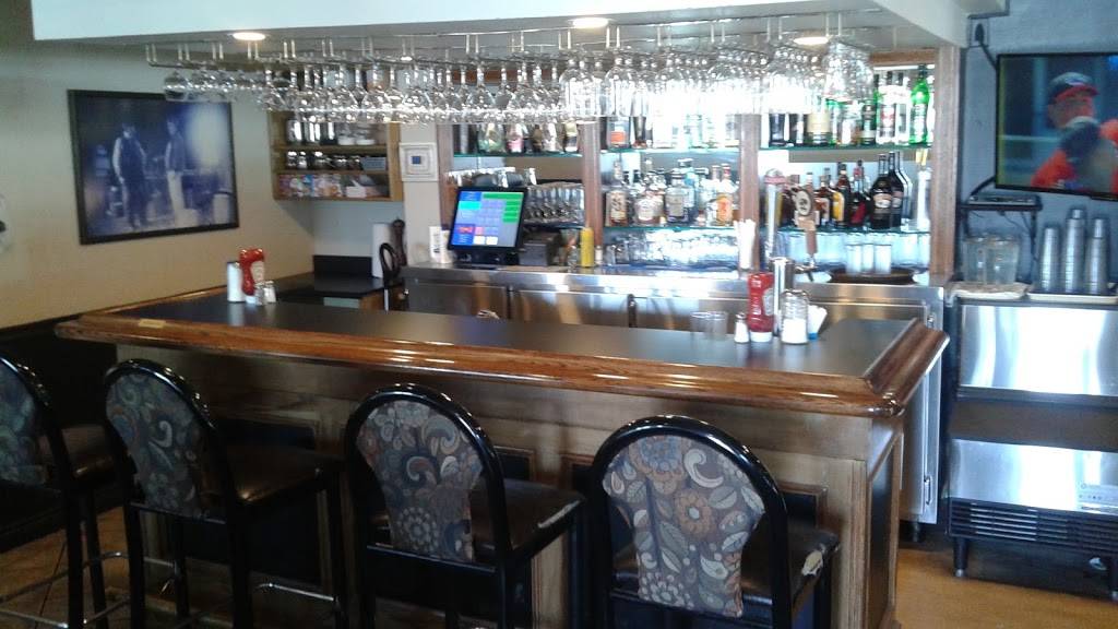 Place 19-67 Motel Restaurant | restaurant | 200 Old Highway 17, Plantagenet, ON K0B 1L0, Canada | 6136735220 OR +1 613-673-5220