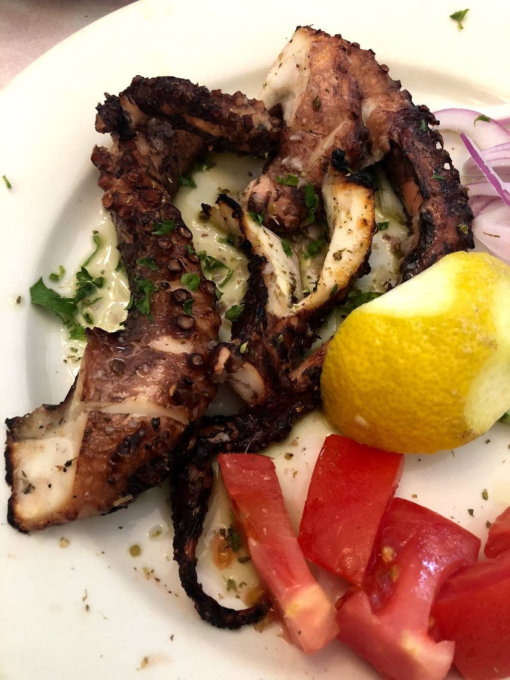 Gregorys 26 Corner Taverna | restaurant | 26-02 23rd Ave, Long Island City, NY 11105, USA | 7187775511 OR +1 718-777-5511