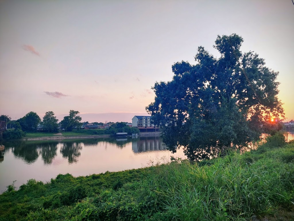 Miros | restaurant | 201 Walnut St, Monroe, LA 71201, USA | 3188556234 OR +1 318-855-6234