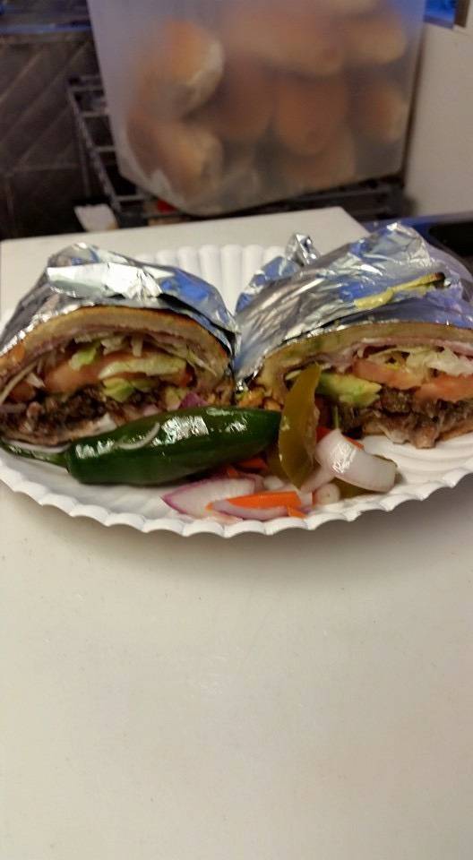 Tacos Estilo D.F | restaurant | 1205 S Ayers Ave, Fort Worth, TX 76105, USA | 8178410959 OR +1 817-841-0959