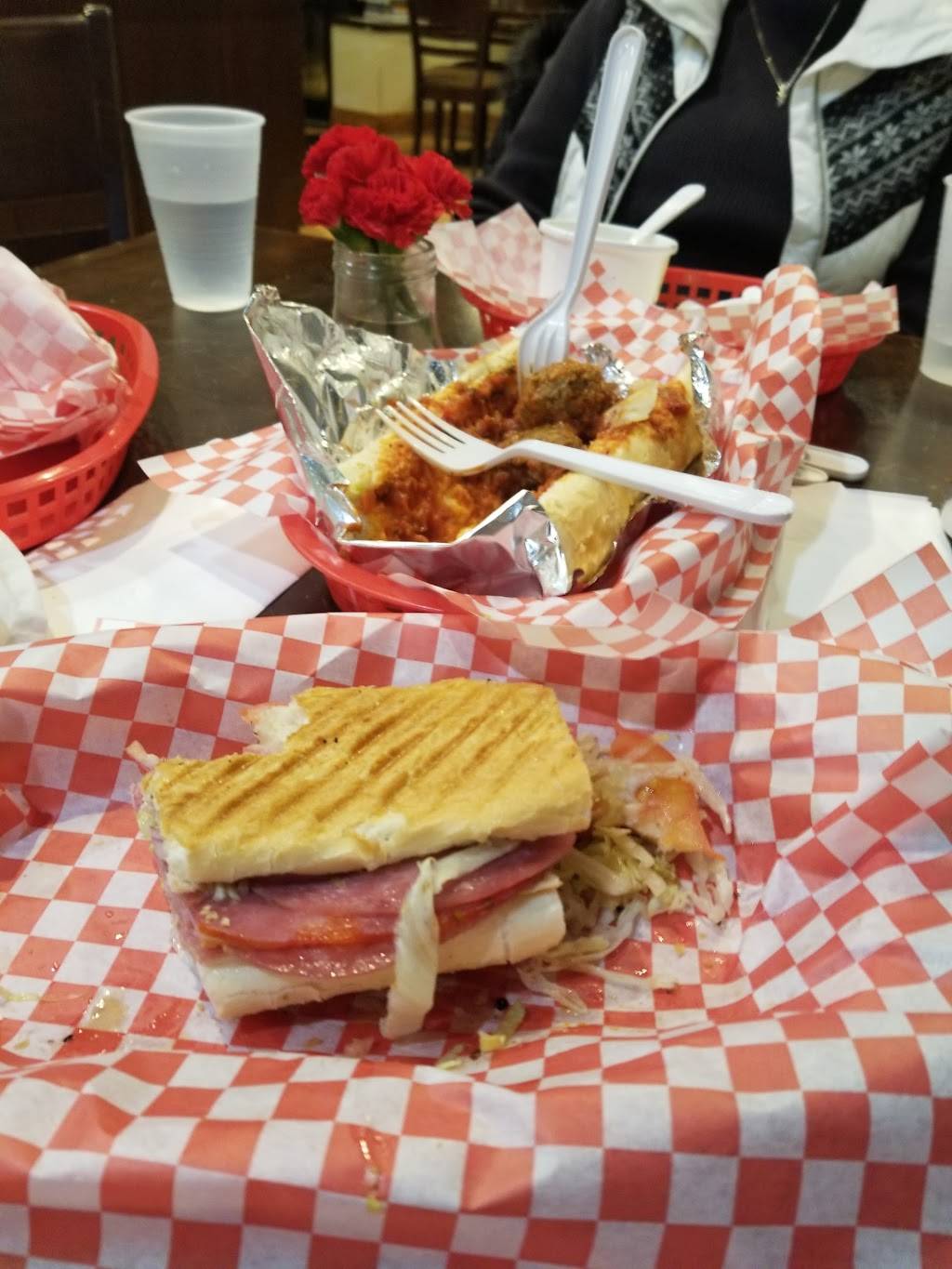 Tuscan Hen Market | cafe | 4019 N Damen Ave, Chicago, IL 60618, USA | 7736665555 OR +1 773-666-5555