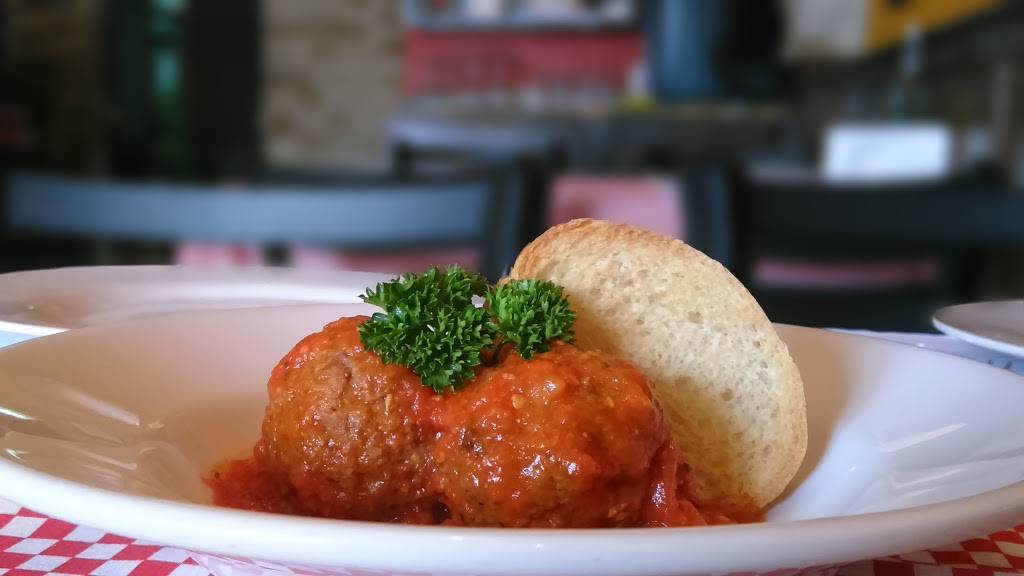 Rosarito Beach PIZZA | restaurant | Blvd. Benito Juárez 1506 B, Centro Carretera, 22710 Rosarito, B.C., Mexico | 016611002310 OR +52 661 100 2310