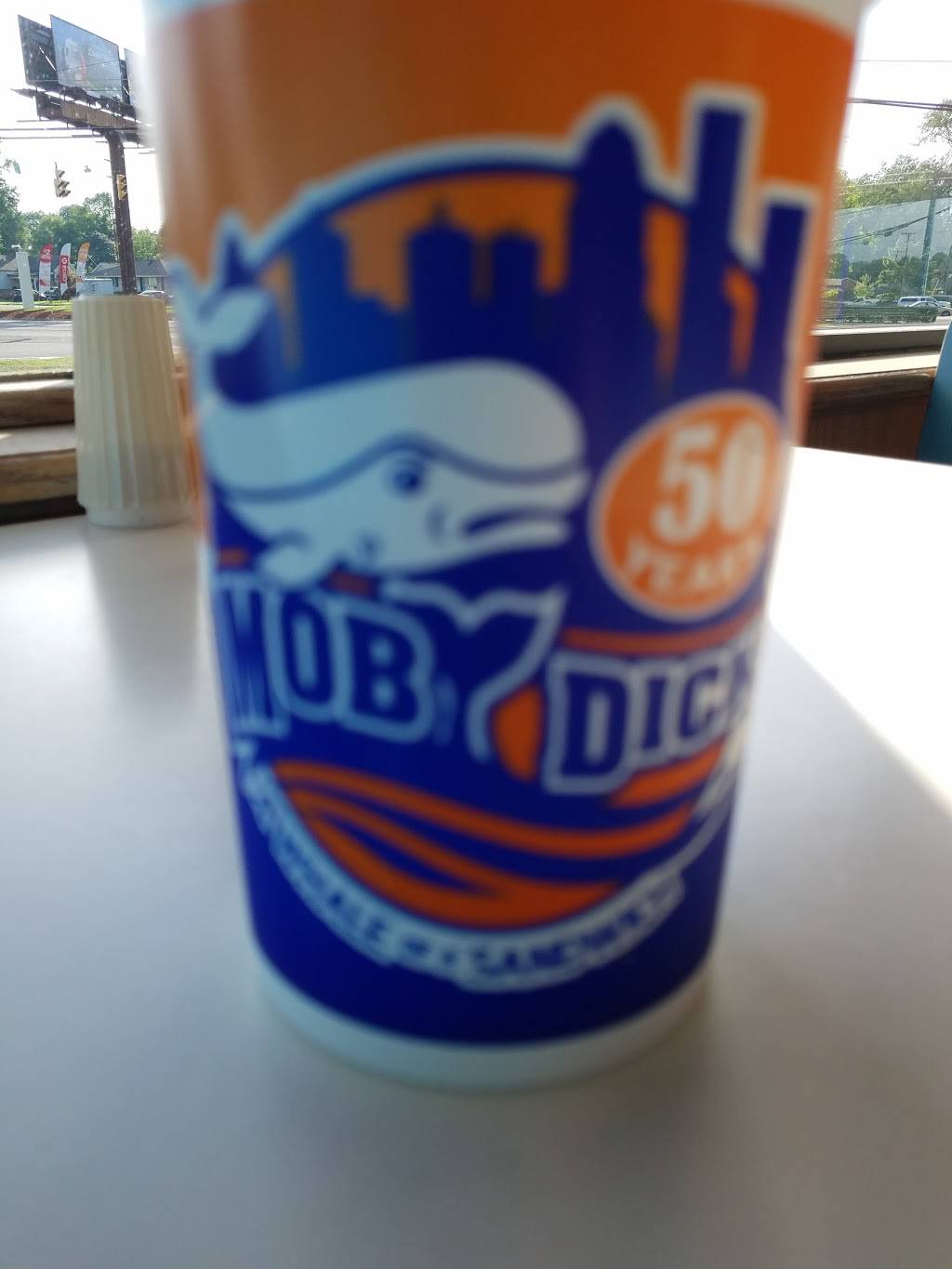 Moby Dick Restaurants | restaurant | 1700 E 10th St, Jeffersonville, IN 47130, USA | 8122826168 OR +1 812-282-6168