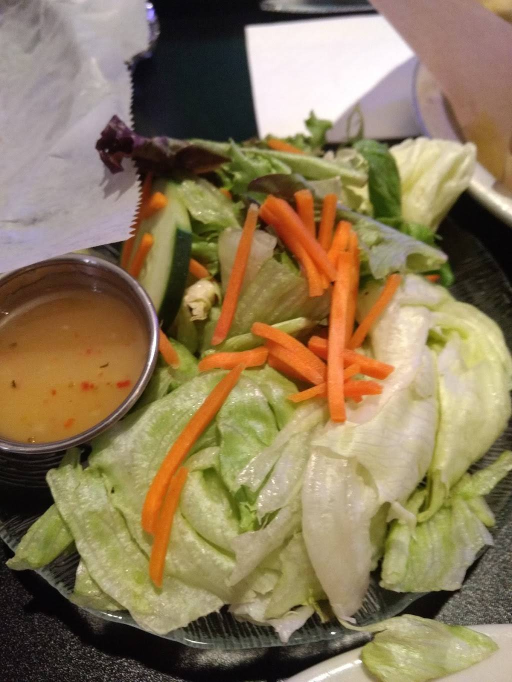 Scoreboard Bar & Grill | restaurant | 7550 E State St, Rockford, IL 61108, USA | 8153975800 OR +1 815-397-5800