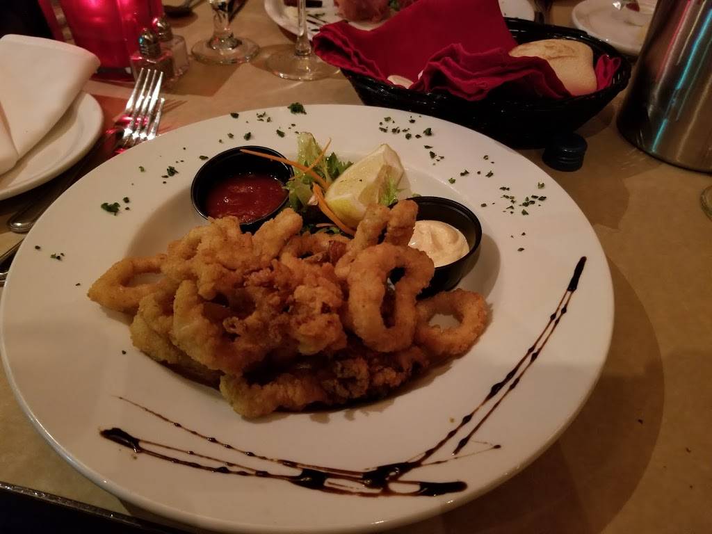 Restaurant Fellini | restaurant | 400 Rue Dubois, Saint-Eustache, QC J7P 4W9, Canada | 4509836113 OR +1 450-983-6113