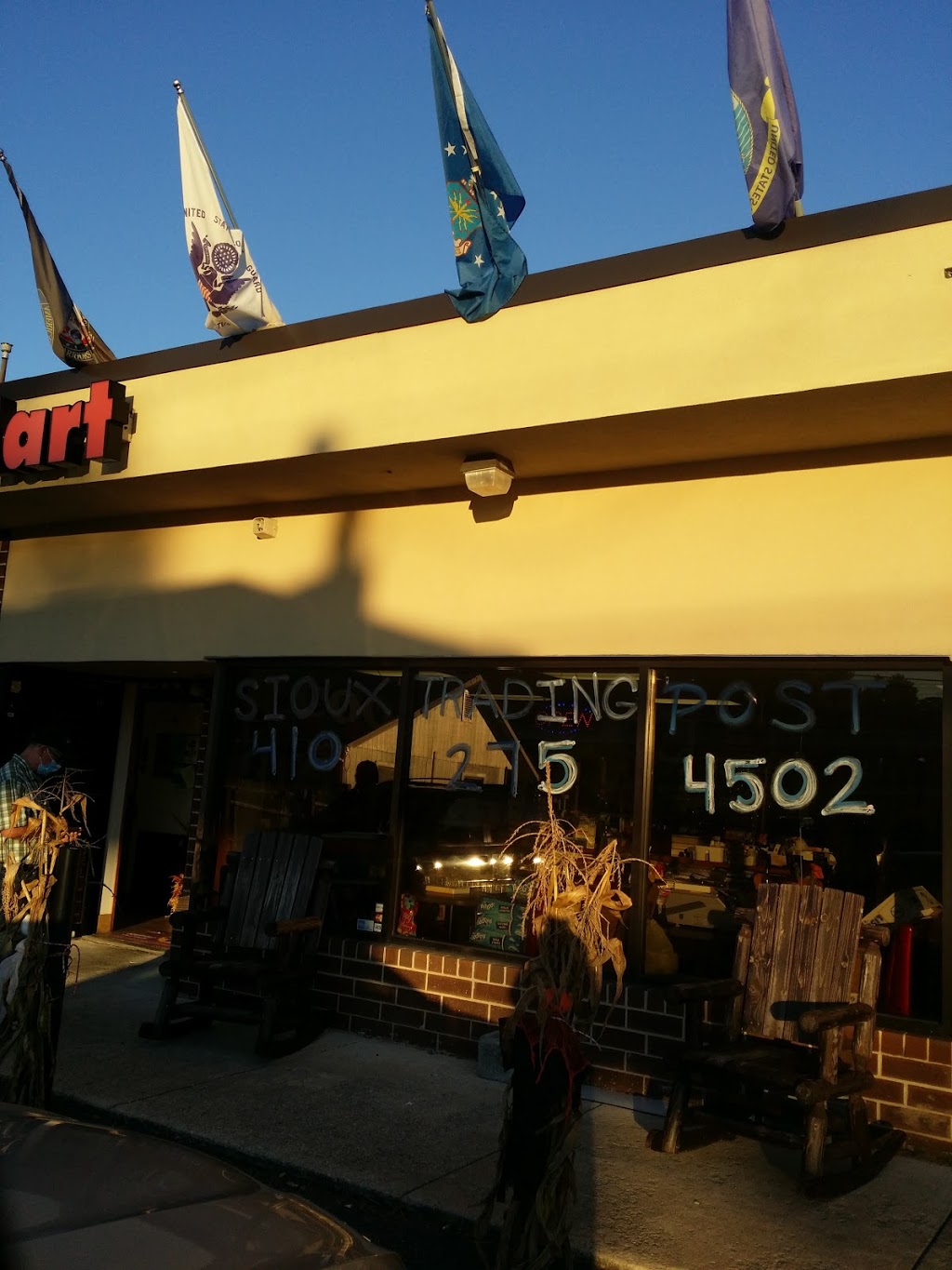 Sioux Trading Post | restaurant | 102 E Main St, Cecilton, MD 21913, USA | 4102754502 OR +1 410-275-4502