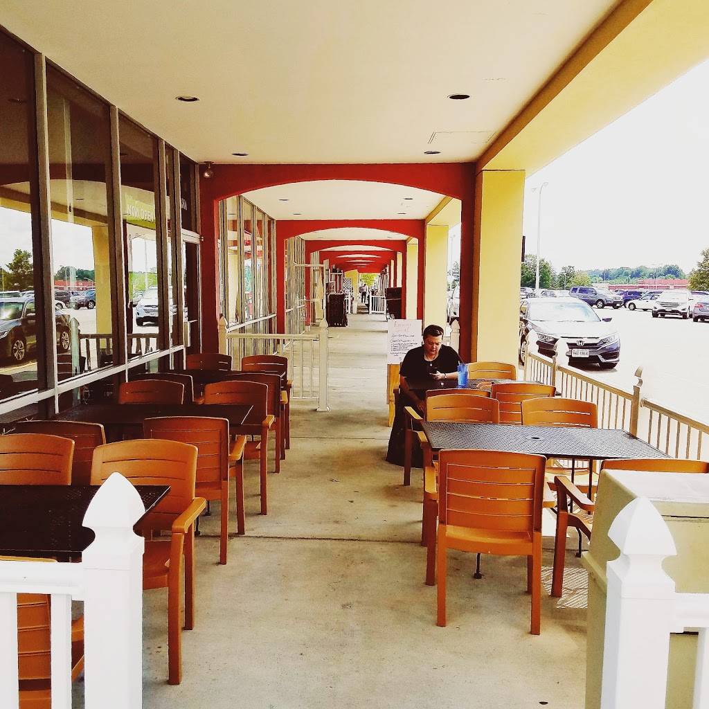 Lucie Monroes Mediterranean Cafe | restaurant | 1301 S Main St, Blacksburg, VA 24060, USA | 5403159378 OR +1 540-315-9378