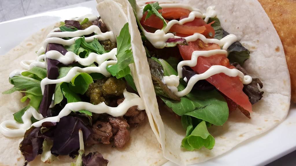 Fire It Up Naperville | restaurant | 1523 N Aurora Rd #107, Naperville, IL 60563, USA | 6303058225 OR +1 630-305-8225