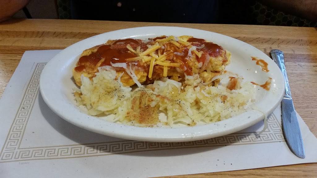 Princess Cafe | restaurant | 2695 Main St, East Troy, WI 53120, USA | 2626425905 OR +1 262-642-5905