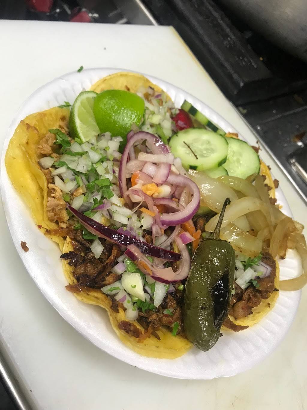 Tacos los morales | restaurant | 13330 Meyer Rd, Whittier, CA 90605, USA | 3233385549 OR +1 323-338-5549