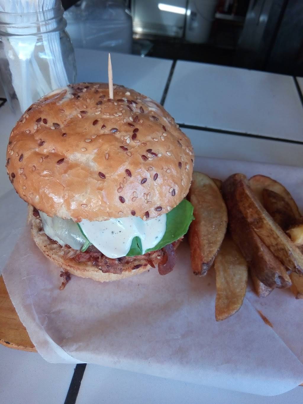 D&A 86 | restaurant | Blvd. el Mirador 950, El Mirador, Tijuana, B.C., Mexico | 2075352 OR +52 2075352