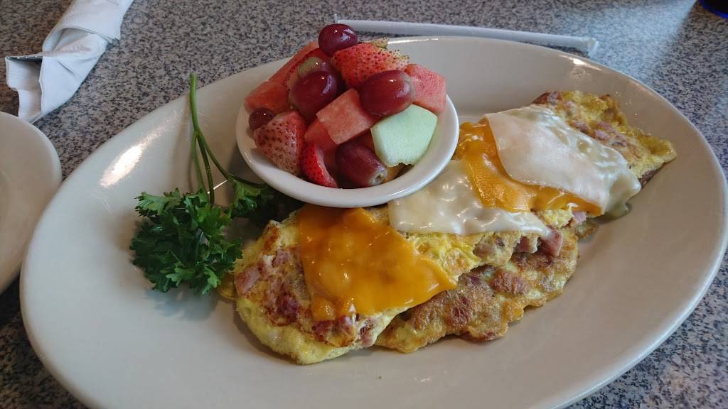 Pegahs Kitchen | restaurant | 576 E Mission Rd, San Marcos, CA 92069, USA | 7607443710 OR +1 760-744-3710