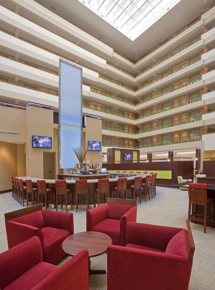 Riparian Grille | restaurant | 850 Tower Dr, Troy, MI 48098, USA | 2488796612 OR +1 248-879-6612