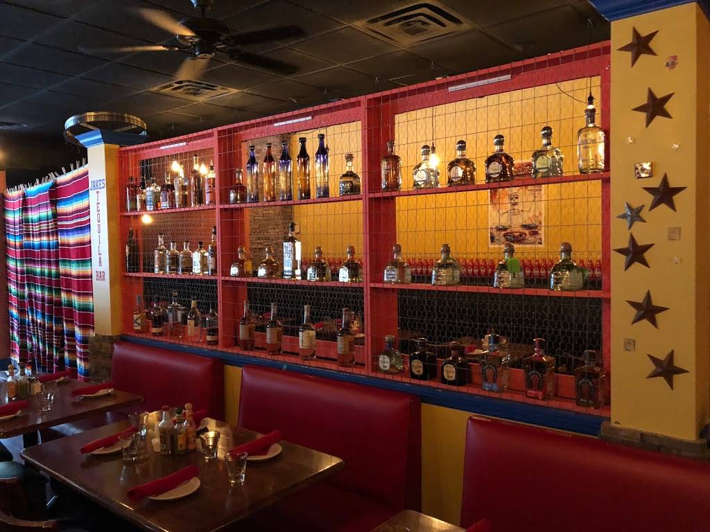 Jakes Tex-mex | restaurant | 2023 14th Ave, Vero Beach, FL 32960, USA | 7729251354 OR +1 772-925-1354