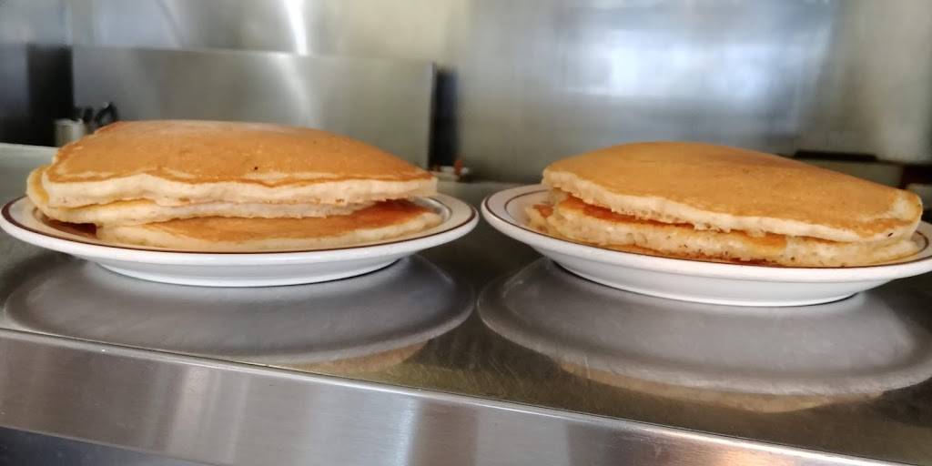 Stock Pot Diner and Catering | restaurant | 1007 Washington Ave, Bay City, MI 48708, USA | 9898939332 OR +1 989-893-9332