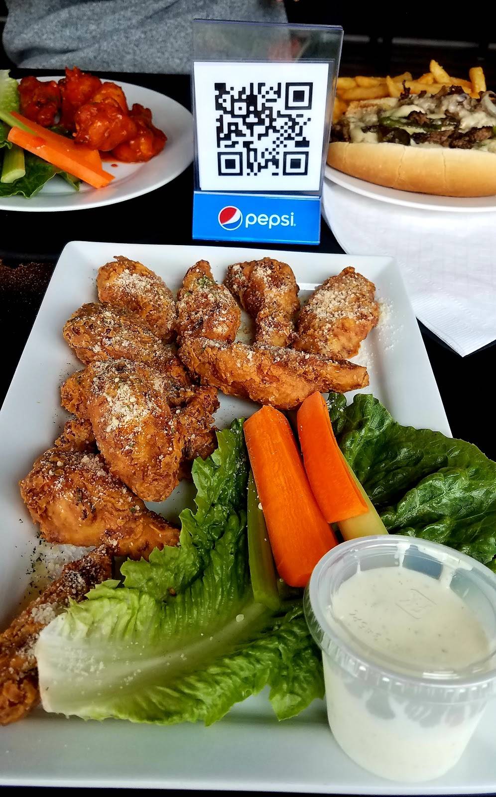 Club 525 | restaurant | 525 E Grand Ave, Des Moines, IA 50309, USA | 5156350109 OR +1 515-635-0109