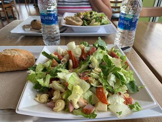 Saladworks | restaurant | Marriott Subway Level, 101 1st Ave, Rochester, MN 55902, USA | 5073613333 OR +1 507-361-3333