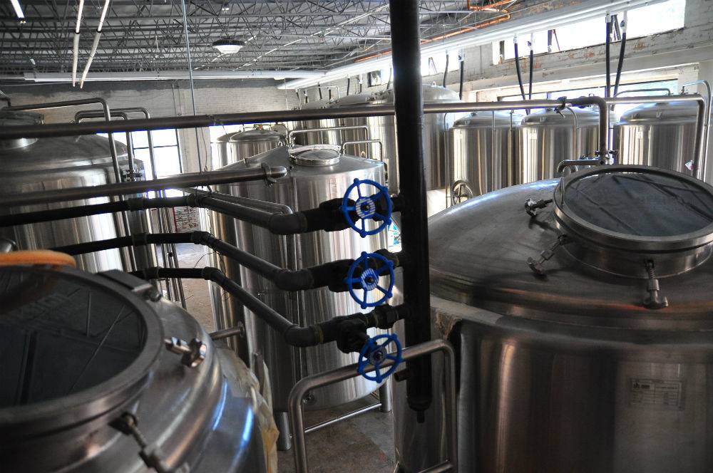 Ravinia Brewing Company | restaurant | 2601 W Diversey Ave, Chicago, IL 60647, USA | 7733625553 OR +1 773-362-5553