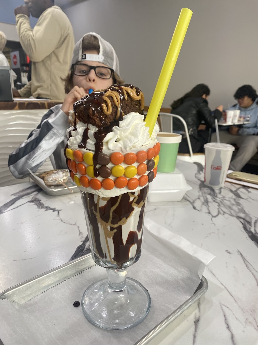 City Point Ice Cream & Burgers | restaurant | 236 E Broadway, Hopewell, VA 23860, USA | 8048075483 OR +1 804-807-5483