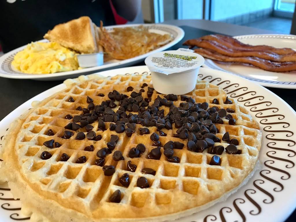 Waffle House | meal takeaway | 2516 Nimmo Pkwy, Virginia Beach, VA 23456, USA | 7576520973 OR +1 757-652-0973