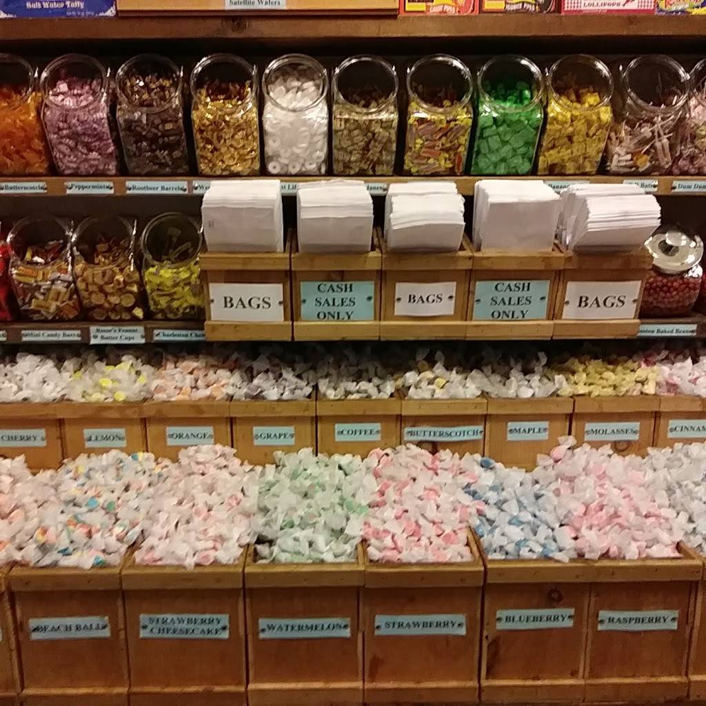 Carmines | restaurant | 595 Main St, Chatham, MA 02633, USA | 5089455300 OR +1 508-945-5300