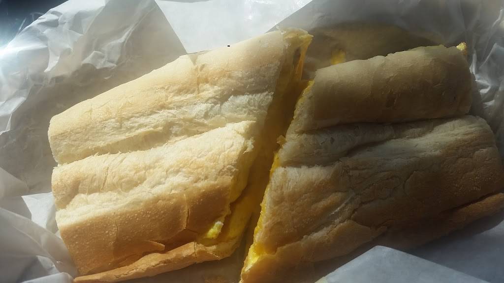 Perera Cuban Cafe | restaurant | 5772 54th Ave N, Kenneth City, FL 33709, USA | 7275412037 OR +1 727-541-2037