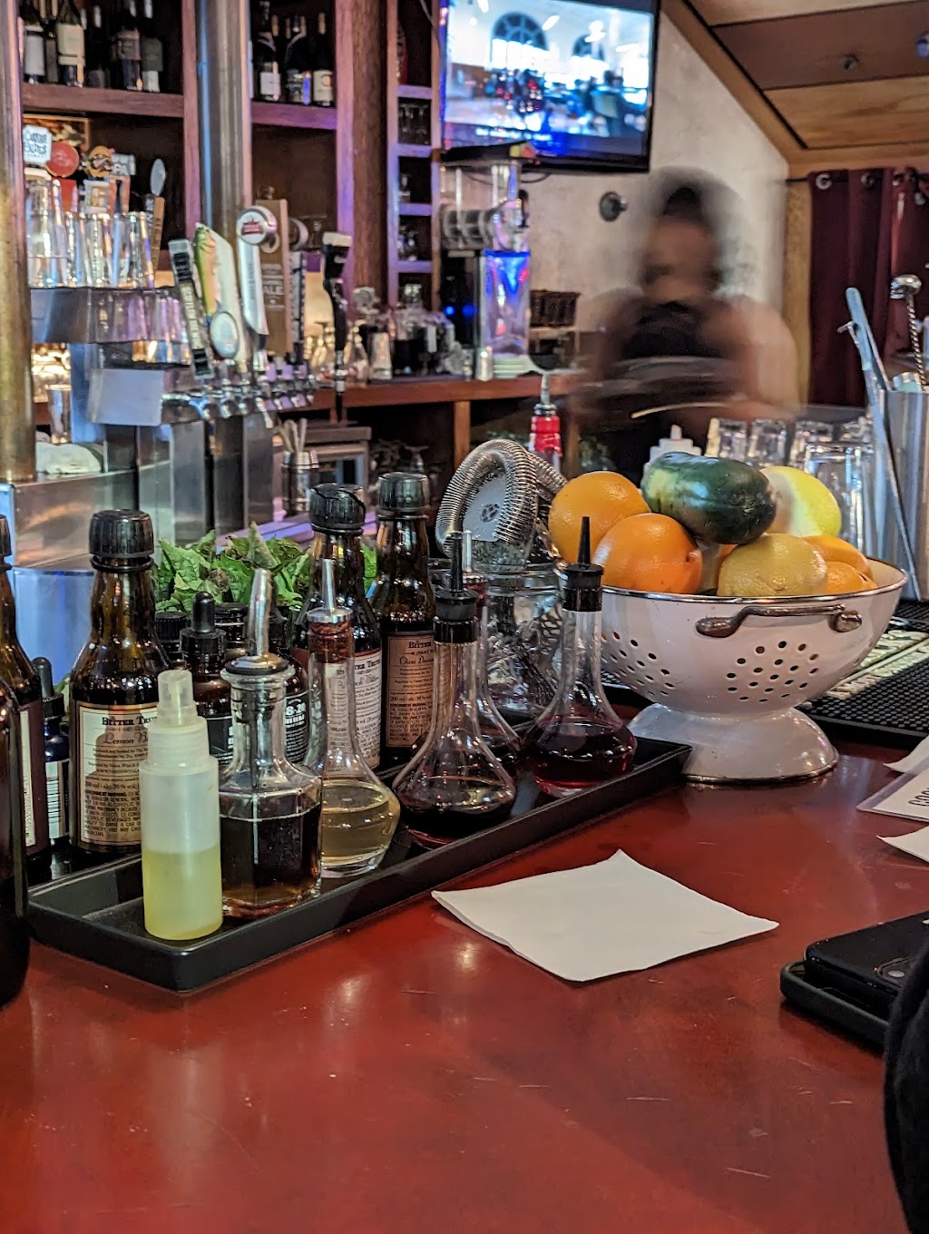 Publik Draft House | restaurant | 654 Peachtree St NE, Atlanta, GA 30308, USA | 4048857505 OR +1 404-885-7505