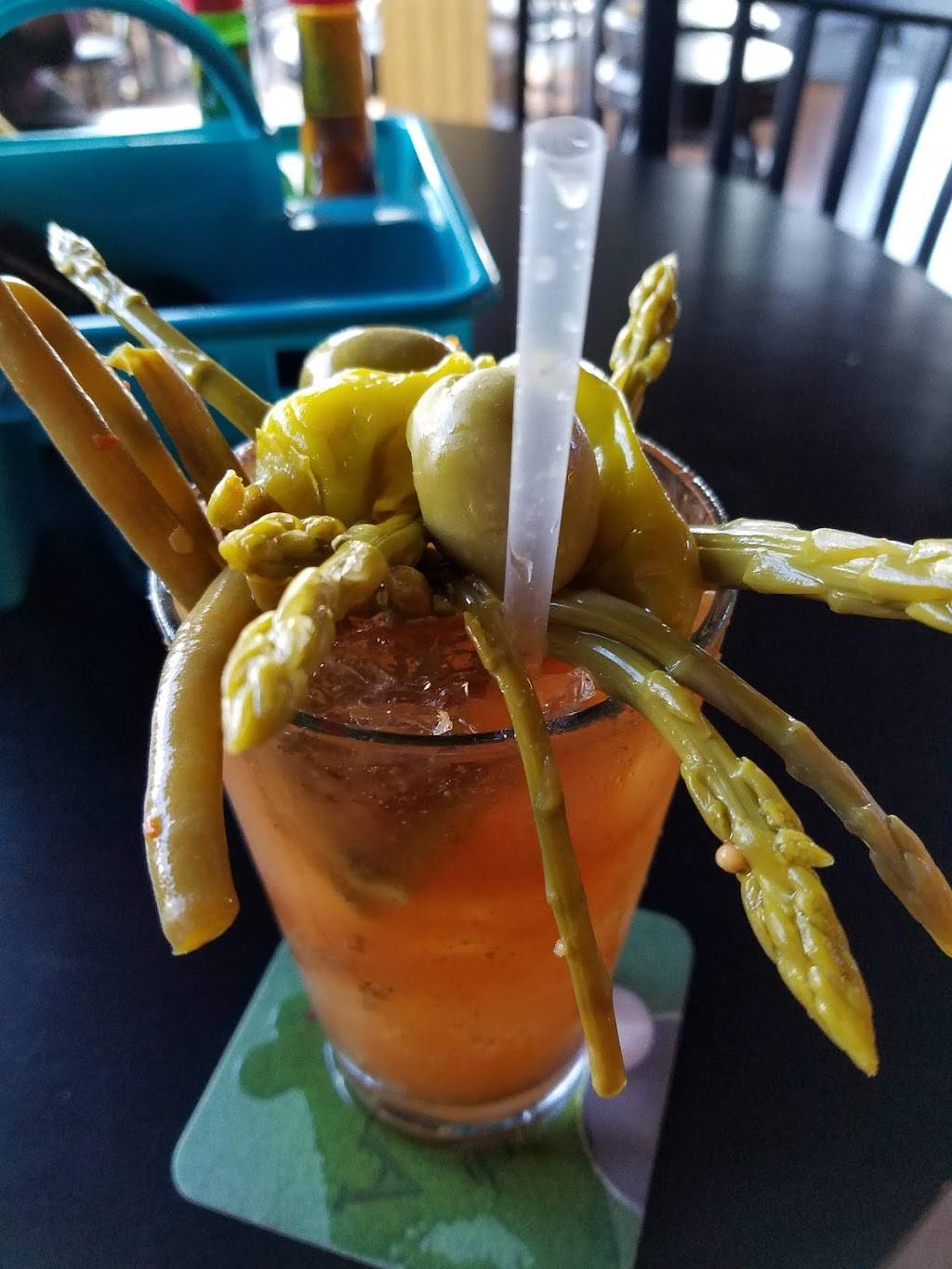 Oaktree Food & Drink Company | night club | 8011 Steilacoom Blvd SW, Lakewood, WA 98498, USA | 2535822220 OR +1 253-582-2220