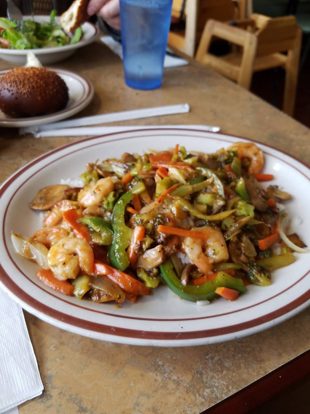 Gojos Cafe | restaurant | 2929 Belvidere Rd, Waukegan, IL 60085, USA | 8476231300 OR +1 847-623-1300