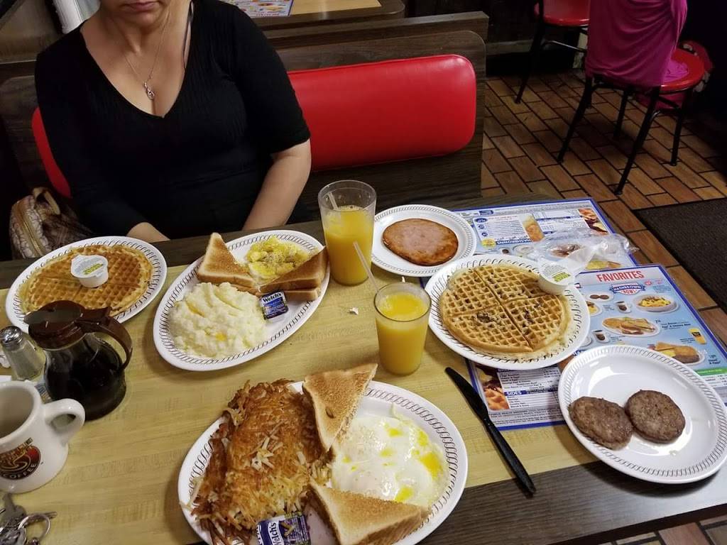 Waffle House | meal takeaway | 2587 W International Speedway Blvd, Daytona Beach, FL 32114, USA | 3862558219 OR +1 386-255-8219
