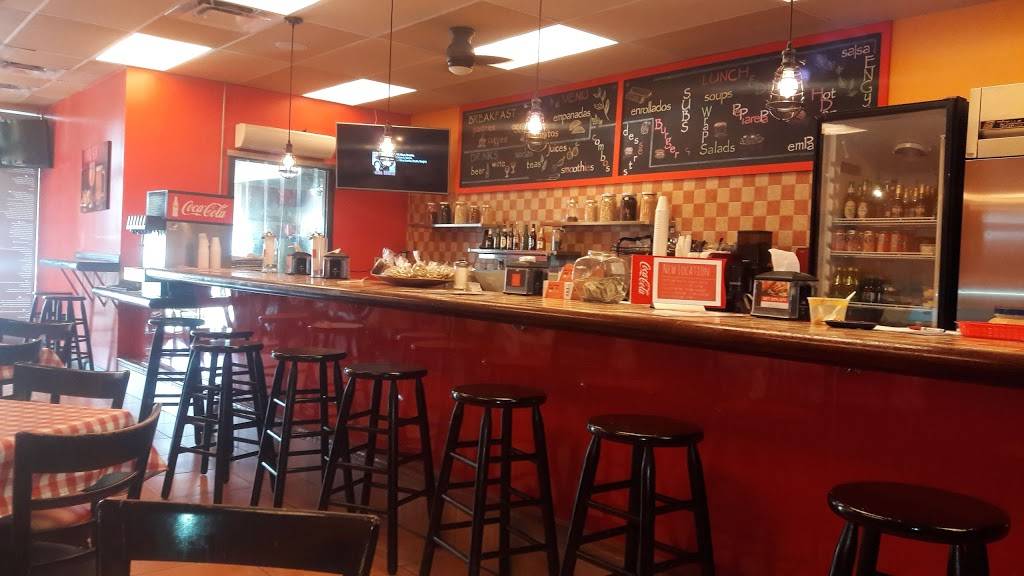 Central Park Food Station | restaurant | 10771 NW 58th St, Doral, FL 33178, USA | 7866210880 OR +1 786-621-0880