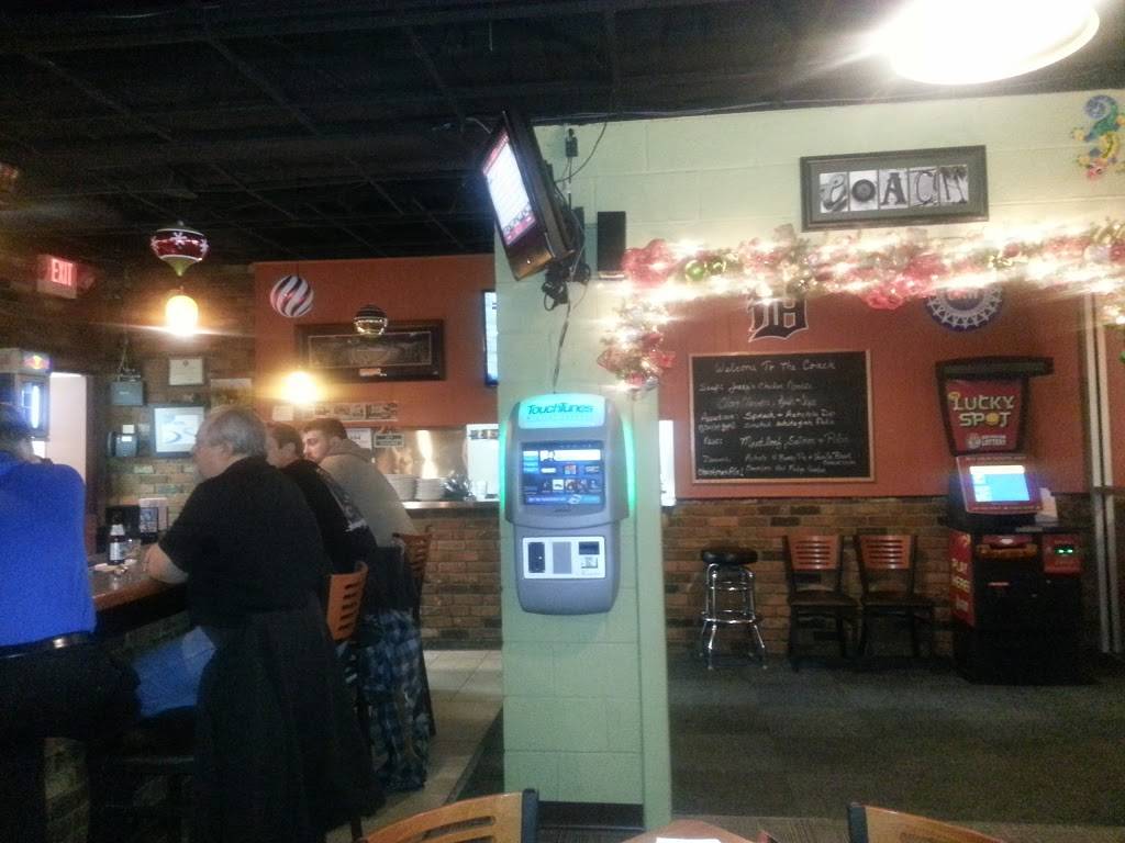 The Coach Sports Grille | restaurant | 26685 Dequindre Rd, Madison Heights, MI 48071, USA | 2483984411 OR +1 248-398-4411