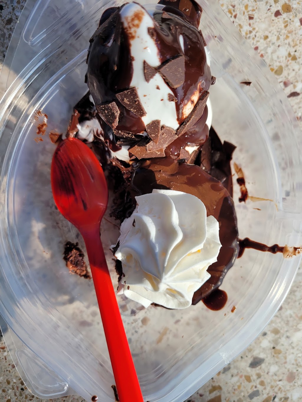 Dairy Queen | restaurant | 2761 N Grandview Ave, Odessa, TX 79762, USA | 4323630705 OR +1 432-363-0705