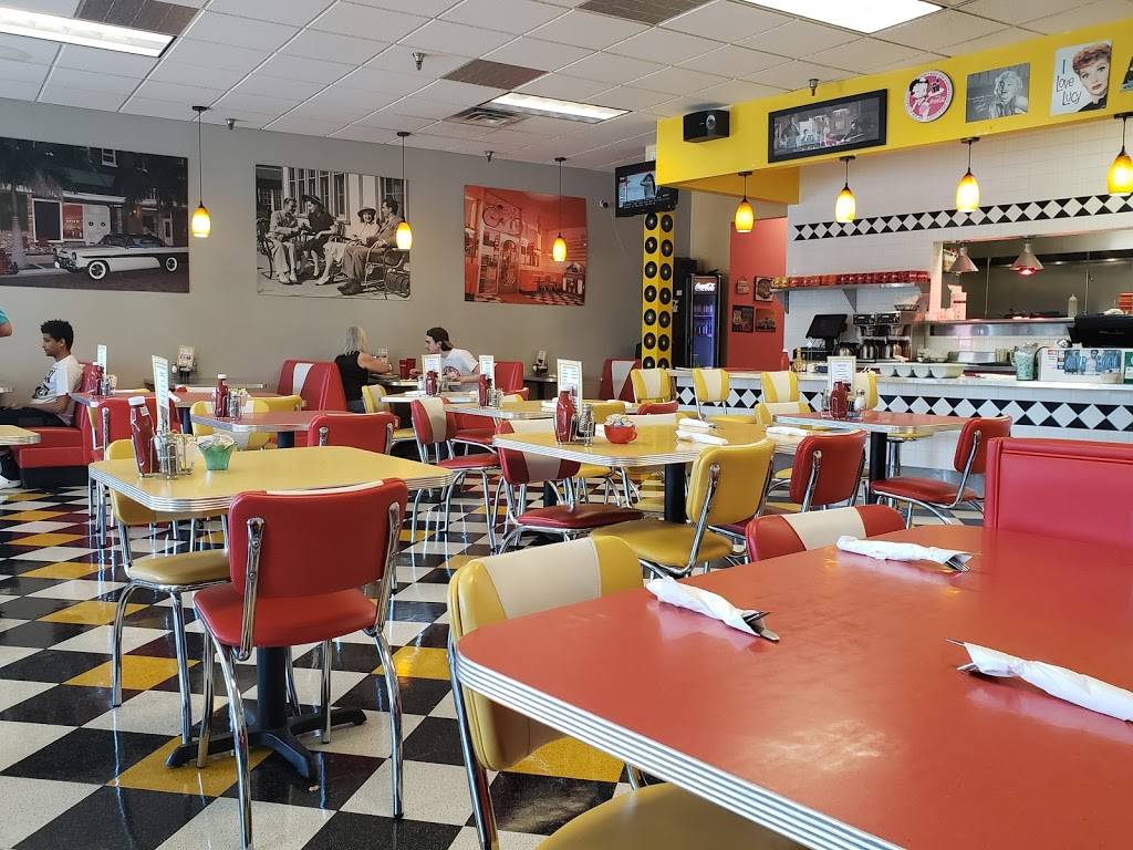 Zes Diner | restaurant | 3448 Denmark Ave, Eagan, MN 55123, USA | 6513301790 OR +1 651-330-1790