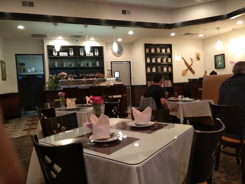 Thai Esan & Noodle House | restaurant | Suite 109, 3266, 9820 Huebner Rd, San Antonio, TX 78240, USA | 2108770888 OR +1 210-877-0888