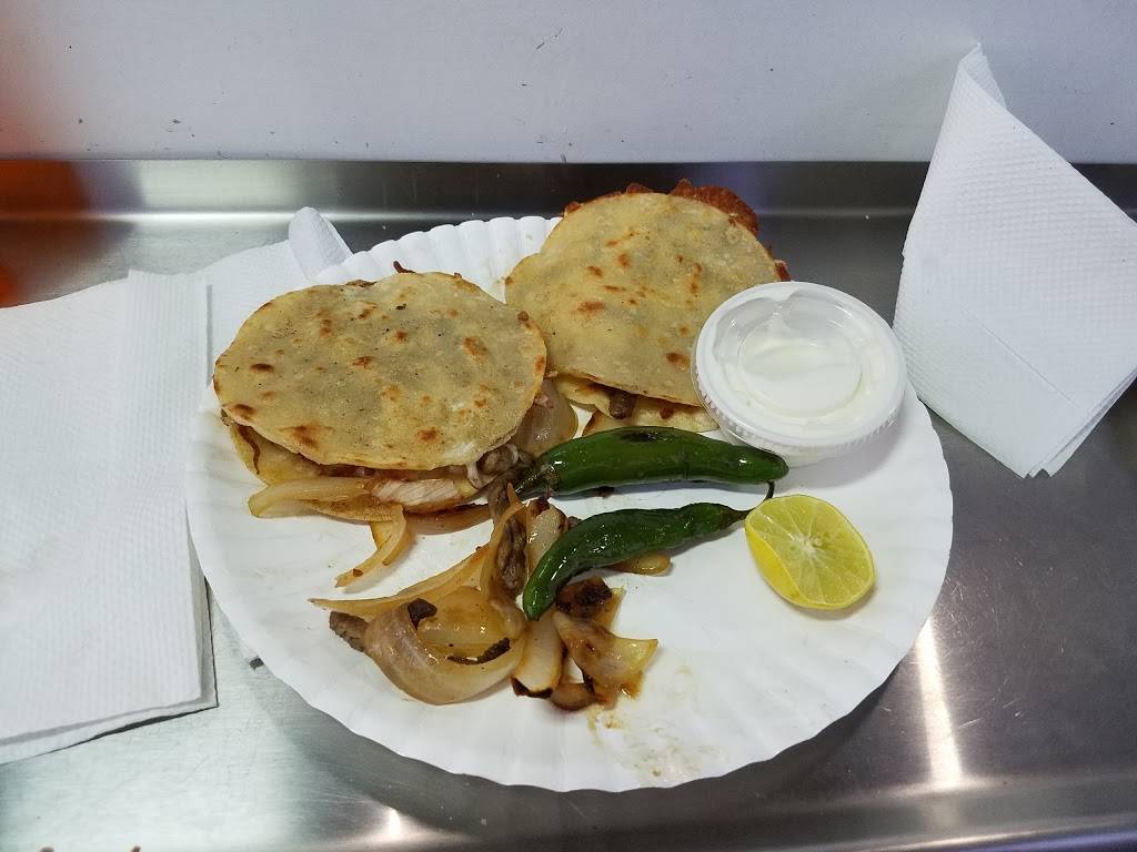 Tacos El Caporal | restaurant | 2875 Ventura Blvd, Oxnard, CA 93036, USA | 8058227664 OR +1 805-822-7664