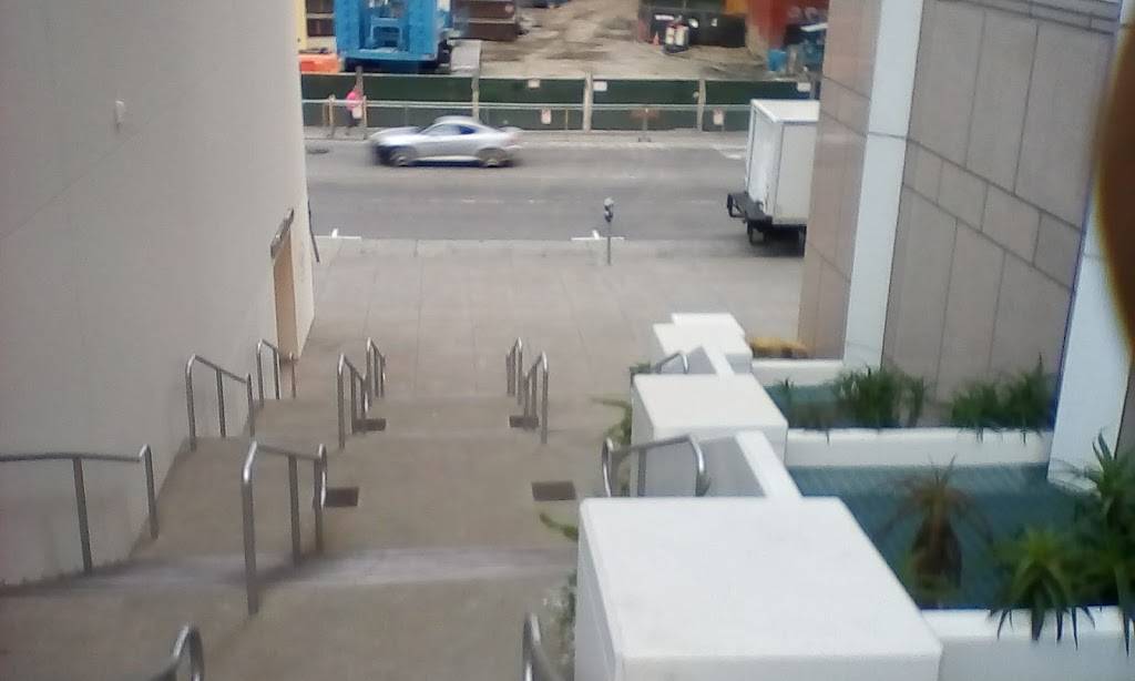 Sausalito Cafe | cafe | 100 1st St, San Francisco, CA 94105, USA | 4152229922 OR +1 415-222-9922