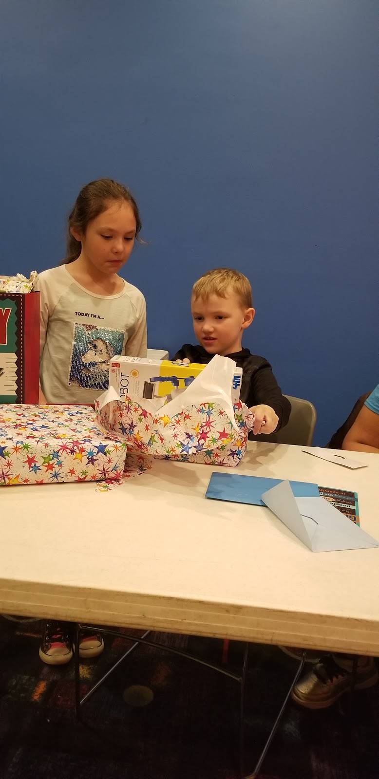 Bluffs Bar & Grill | restaurant | N1833 785th St, Hager City, WI 54014, USA | 7157922688 OR +1 715-792-2688