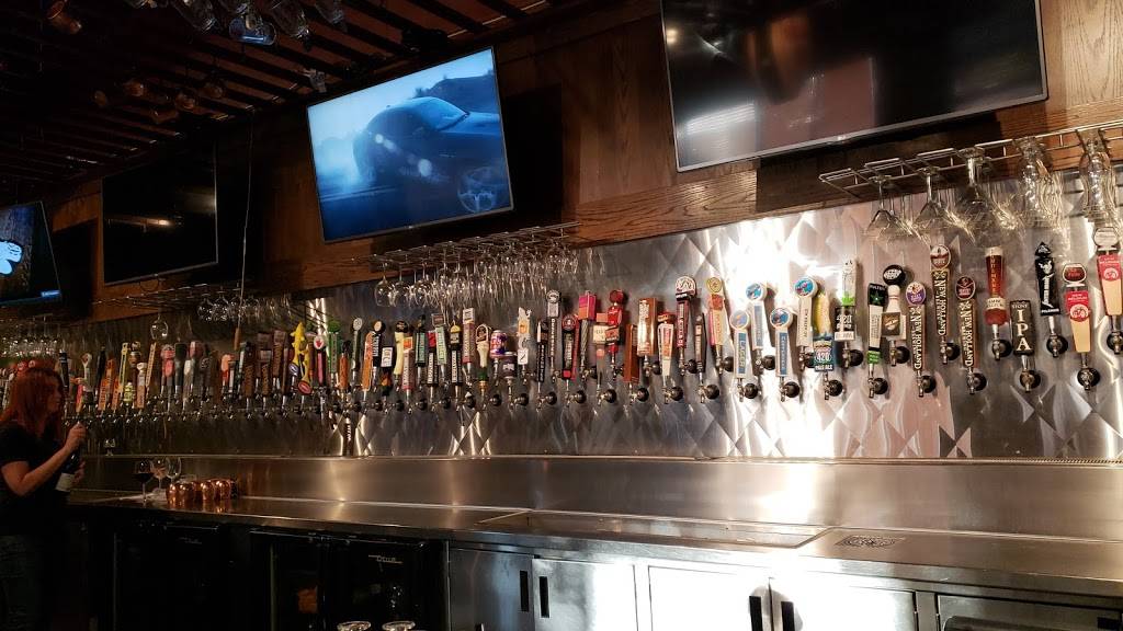 Barleys Kitchen + Tap | restaurant | 16649 Midland Dr, Shawnee, KS 66217, USA | 9132685160 OR +1 913-268-5160