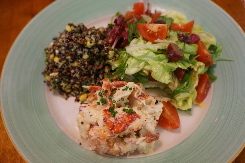 Coastal Flats | restaurant | 7860-L Tysons Corner Center, McLean, VA 22102, USA | 7033561440 OR +1 703-356-1440