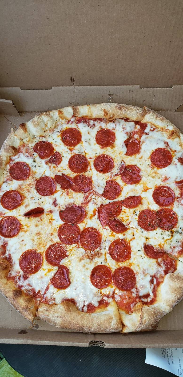 La Casetta, Italian Restaurant Scotland Neck | restaurant | 900 Main St, Scotland Neck, NC 27874, USA | 2528265000 OR +1 252-826-5000